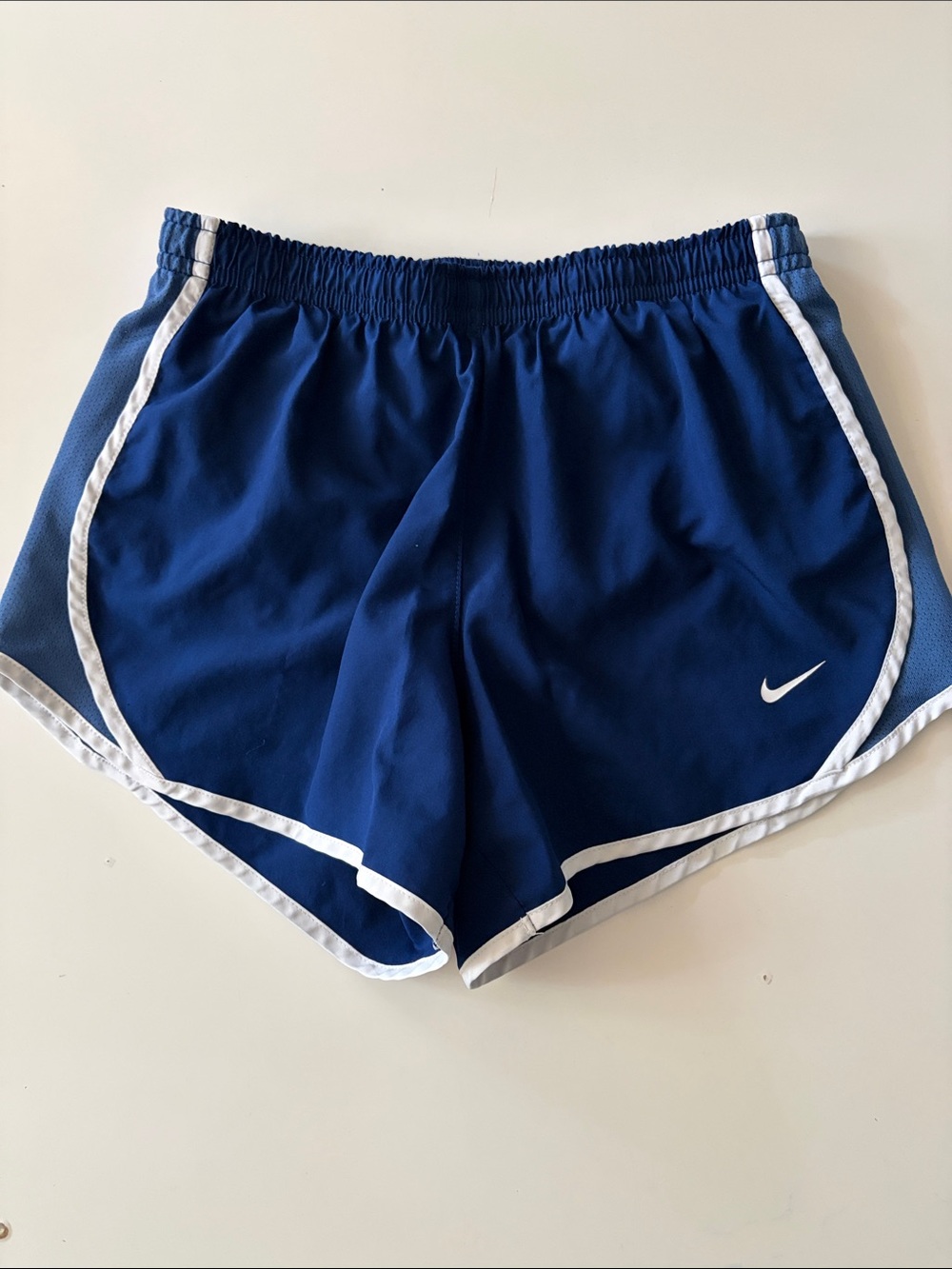 EUC Nike Girls Navy Blue and White Athletic Shorts Medium 8